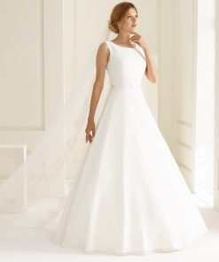 Brudklänning från Bianco Evento, Brudkjole, Brudklänning i Spets, brudklänning Chiffong, brudklänning i Tyll