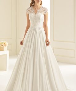 Brudklänning från Bianco Evento, Brudkjole, Brudklänning i Spets, brudklänning Chiffong, brudklänning i Tyll