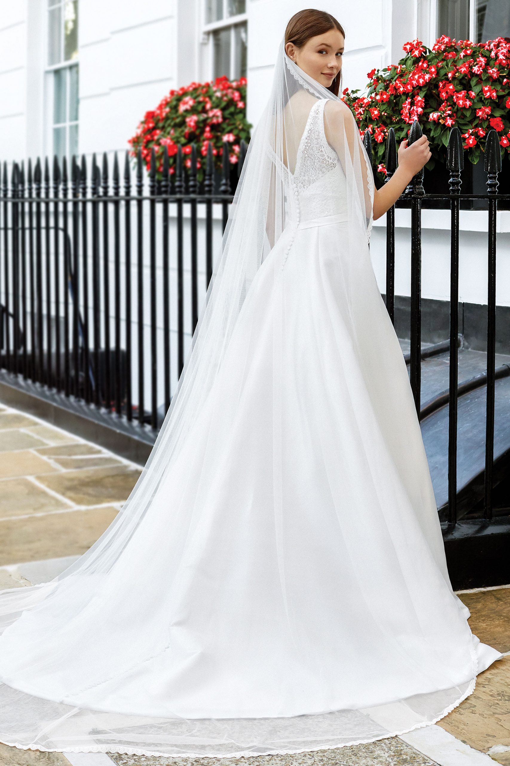 Brudklänning från Adore by Justin Alexander, Bröllopsklänning, brudklänning skåne, brudklänning Malmö, Brudkjole köpenhamn, Skånebröllop, bröllopsbutik Malmö, brudklänningsbutik Malmö