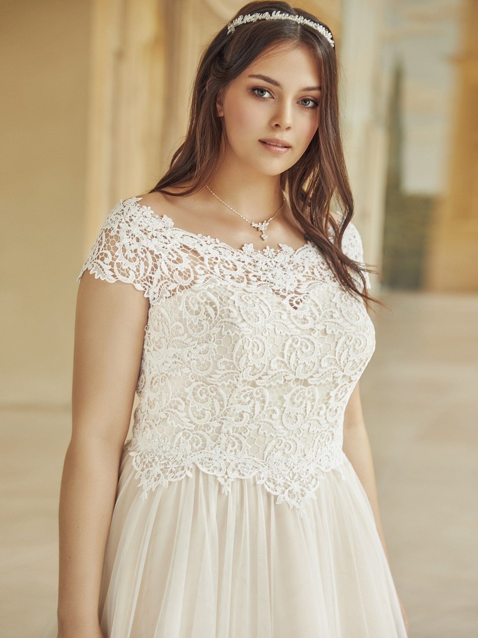 Brudklänning från bianco Evento , Bröllopsklänning, brudklänning skåne, brudklänning Malmö, Brudkjole köpenhamn, Skånebröllop, bröllopsbutik Malmö, brudklänningsbutik Malmö