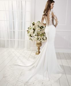 Brudklänning från Ronald Joyce, Bröllopsbutik Malmö, Bröllopsklänningar, Köpenhamn, Skåne