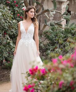 Brudklänning från Allure Bridals, Bröllopsklänning, brudklänning skåne, brudklänning Malmö, Brudkjole köpenhamn, Skånebröllop, bröllopsbutik Malmö, brudklänningsbutik Malmö