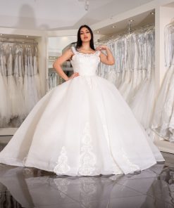 Brudklänning Ballgown, bröllopsbutik Malmö, Prinsessklänningar