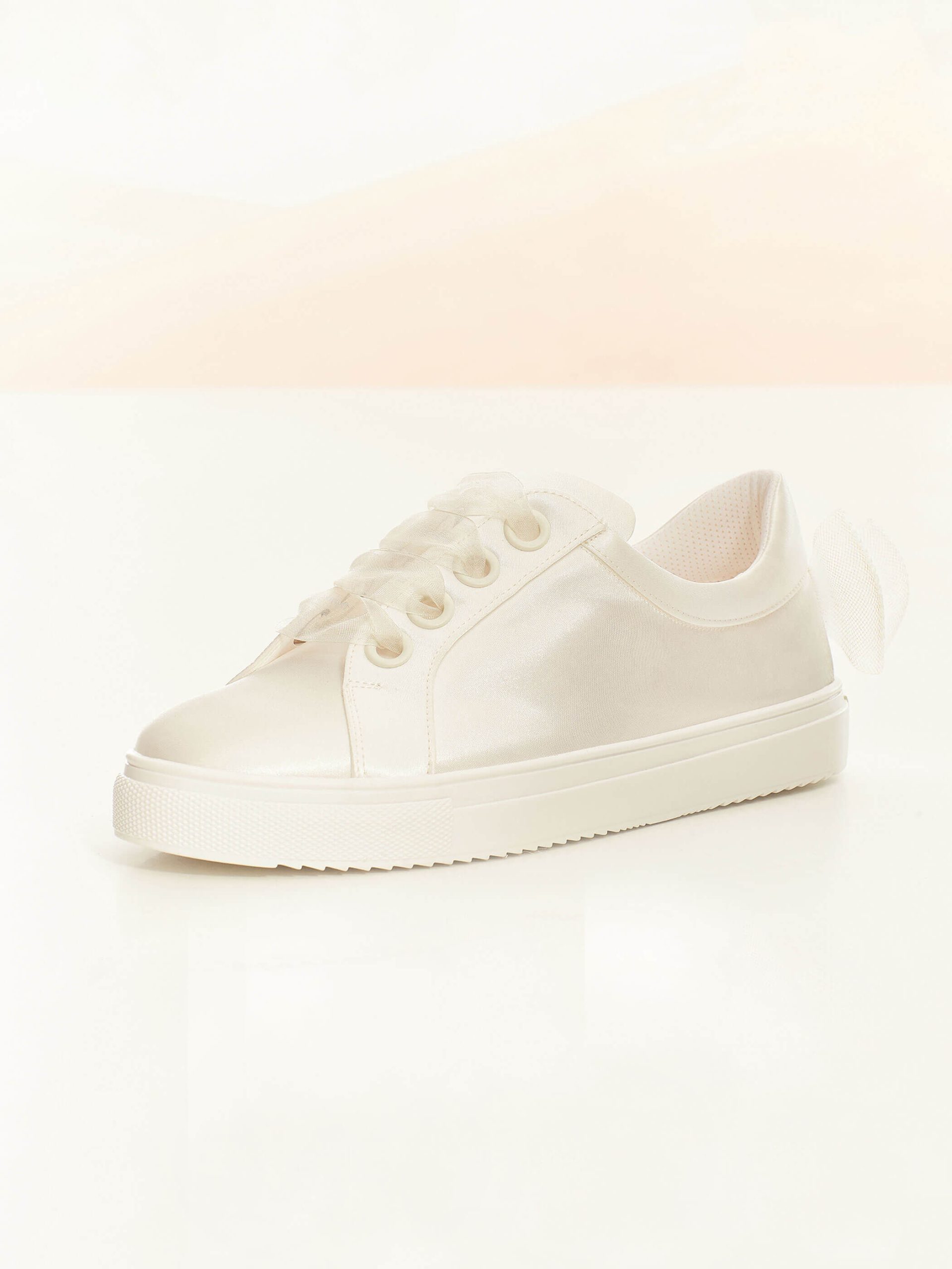 Brudskor från Bianco evento, Avalia shoes, vita brudskor, Ivory brudskor, brudskor i spets, brudskor i satin