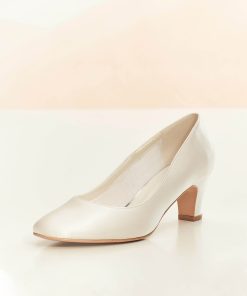 Brudskor från Bianco evento, Avalia shoes, vita brudskor, Ivory brudskor, brudskor i spets, brudskor i satin