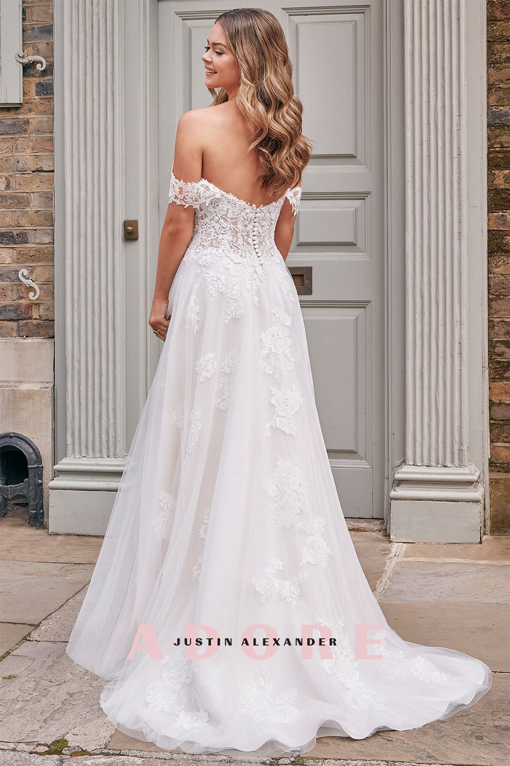 Brudklänning från Adore by Justin Alexander, Bröllopsklänning, brudklänning skåne, brudklänning Malmö, Brudkjole köpenhamn, Skånebröllop, bröllopsbutik Malmö, brudklänningsbutik Malmö