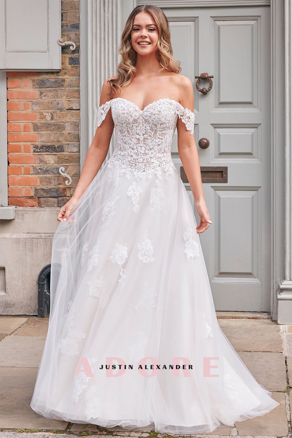 Brudklänning från Adore by Justin Alexander, Bröllopsklänning, brudklänning skåne, brudklänning Malmö, Brudkjole köpenhamn, Skånebröllop, bröllopsbutik Malmö, brudklänningsbutik Malmö