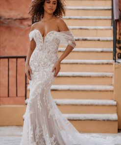 Brudklänning från Allure Bridals, Bröllopsklänning, brudklänning skåne, brudklänning Malmö, Brudkjole köpenhamn, Skånebröllop, bröllopsbutik Malmö, brudklänningsbutik Malmö