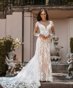 Brudklänning från Allure Bridals, Bröllopsklänning, brudklänning skåne, brudklänning Malmö, Brudkjole köpenhamn, Skånebröllop, bröllopsbutik Malmö, brudklänningsbutik Malmö