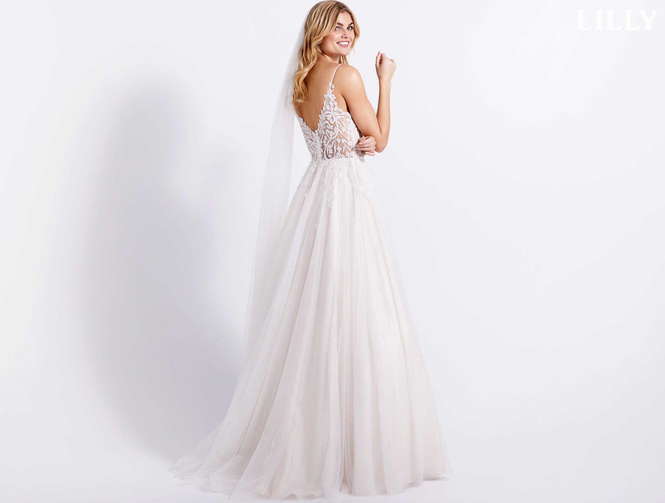 Brudklänning från Lilly nr 08-4200 - Bild 4