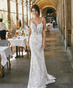 Brudklänning från Ronald Joyce, Bröllopsbutik Malmö, Bröllopsklänningar, Köpenhamn, Skåne