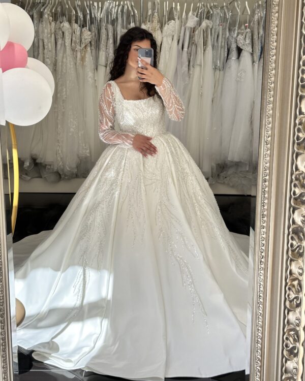 Brudklänning Ballgown