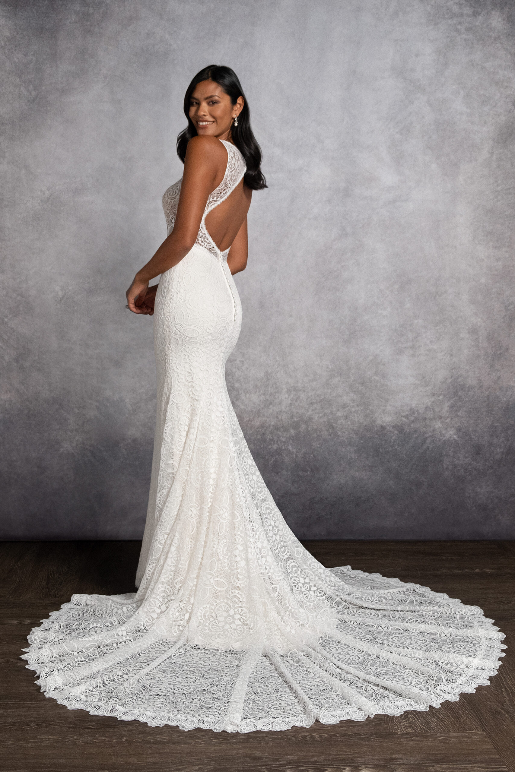 Brudklänning från Adore by Justin Alexander, Bröllopsklänning, brudklänning skåne, brudklänning Malmö, Brudkjole köpenhamn, Skånebröllop, bröllopsbutik Malmö, brudklänningsbutik Malmö