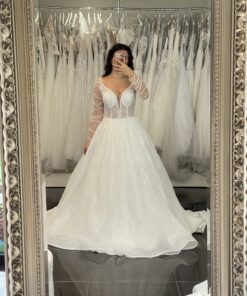 Brudklänning från Giafora Couture, Bröllopsklänning, brudklänning skåne, brudklänning Malmö, Brudkjole, köpenhamn, Skånebröllop, bröllopsbutik Malmö, brudklänningsbutik Malmö, Prinsessbröllop, Prinsessbrudklänning, Stora brudklänningar, Turkiska brudklänningar, Gelinlik, Sima Couture, فستان عروس، فستان عرس، فستان فرح، مالمو، كوبنهاغن، فساتين زفاف تركيا، فستان فخم