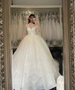 Brudklänning från Giafora Couture, Bröllopsklänning, brudklänning skåne, brudklänning Malmö, Brudkjole, köpenhamn, Skånebröllop, bröllopsbutik Malmö, brudklänningsbutik Malmö, Prinsessbröllop, Prinsessbrudklänning, Stora brudklänningar, Turkiska brudklänningar, Gelinlik, Sima Couture, فستان عروس، فستان عرس، فستان فرح، مالمو، كوبنهاغن، فساتين زفاف تركيا، فستان فخم