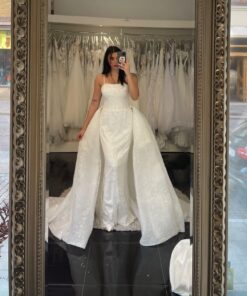 Brudklänning från Giafora Couture, Bröllopsklänning, brudklänning skåne, brudklänning Malmö, Brudkjole, köpenhamn, Skånebröllop, bröllopsbutik Malmö, brudklänningsbutik Malmö, Prinsessbröllop, Prinsessbrudklänning, Stora brudklänningar, Turkiska brudklänningar, Gelinlik, Sima Couture, فستان عروس، فستان عرس، فستان فرح، مالمو، كوبنهاغن، فساتين زفاف تركيا، فستان فخم