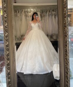 Brudklänning från Giafora Couture, Bröllopsklänning, brudklänning skåne, brudklänning Malmö, Brudkjole, köpenhamn, Skånebröllop, bröllopsbutik Malmö, brudklänningsbutik Malmö, Prinsessbröllop, Prinsessbrudklänning, Stora brudklänningar, Turkiska brudklänningar, Gelinlik, Sima Couture, فستان عروس، فستان عرس، فستان فرح، مالمو، كوبنهاغن، فساتين زفاف تركيا، فستان فخم