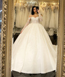 Brudklänning Ballgown