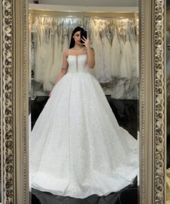 Brudklänning Ballgown