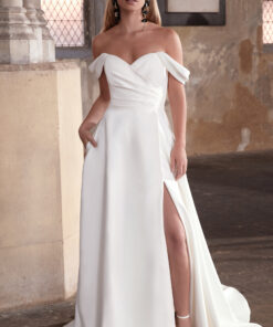 Brudklänning från Adore by Justin Alexander, Bröllopsklänning, brudklänning skåne, brudklänning Malmö, Brudkjole köpenhamn, Skånebröllop, bröllopsbutik Malmö, brudklänningsbutik Malmö