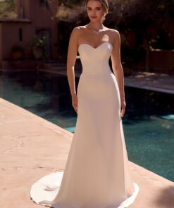 Brudklänning Nuvia från Bianco Evento