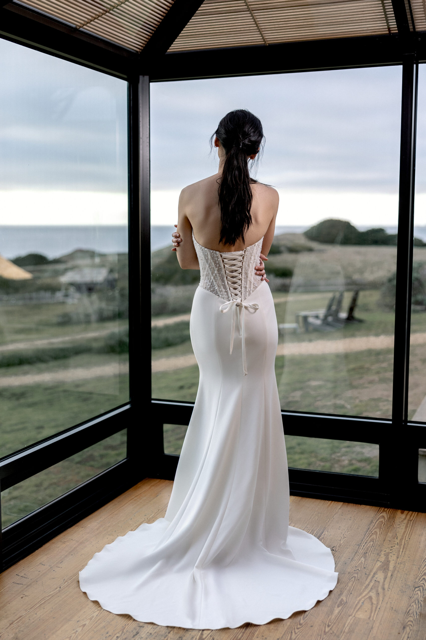 Brudklänning Esmarie (11411) från Adore by Justin Alexander - Bild 2